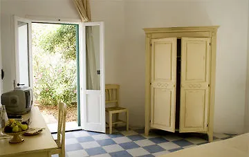 Otel A Due Passi Dal Pizzo 3*