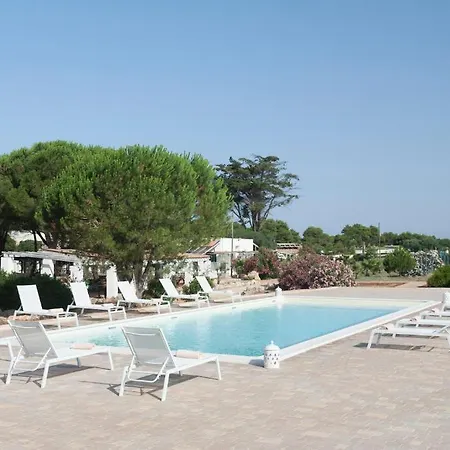 Otel A Due Passi Dal Pizzo Pizzo (Salento)